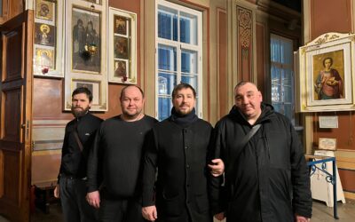 Подготовка к Крещескому освящению воды